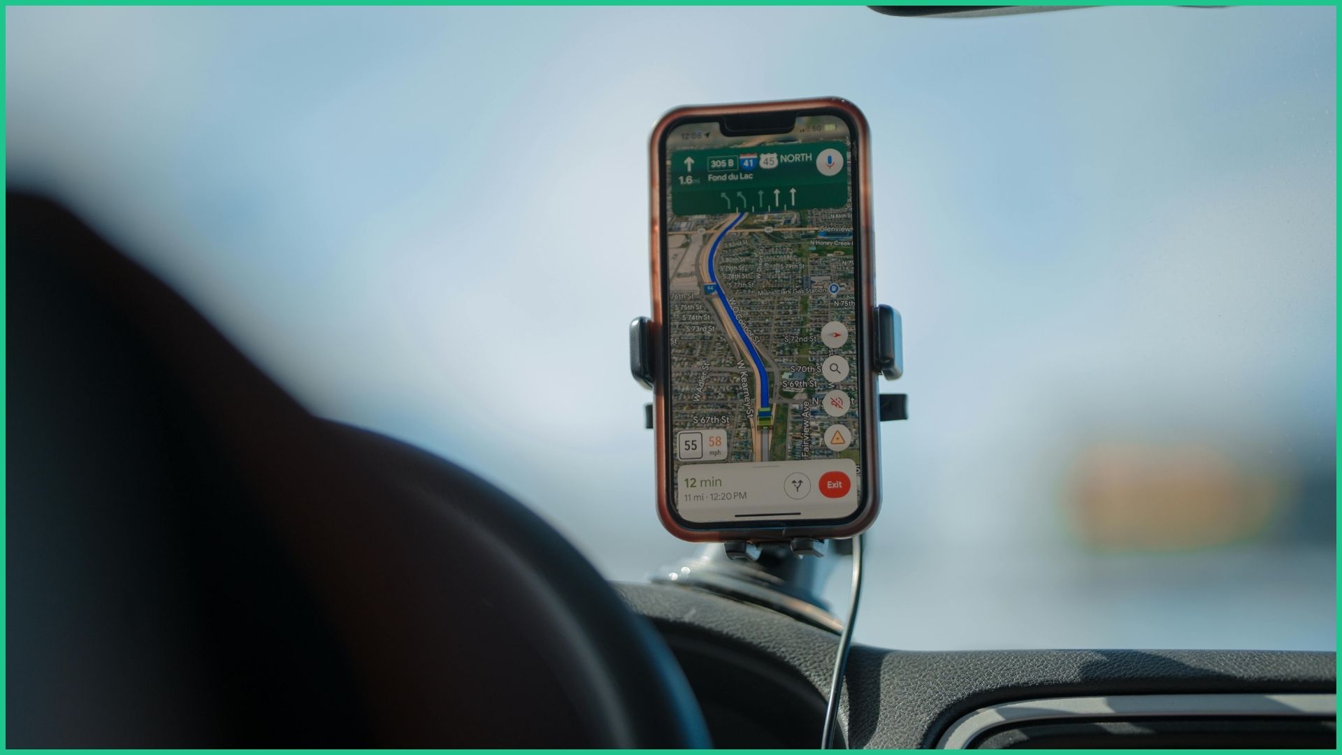Google Maps không phải là một dự án do nội bộ Google tự phát triển từ đầu